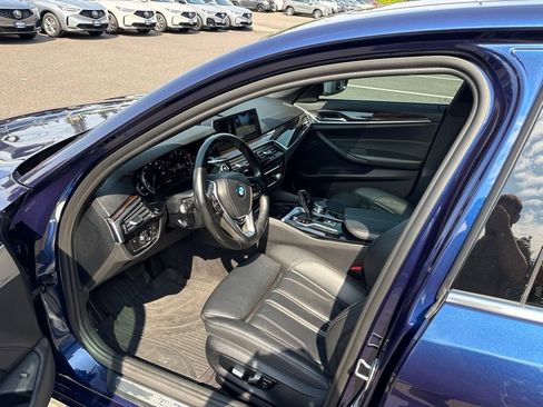Used 2017 BMW 530i xDrive AWD/4WD image 13