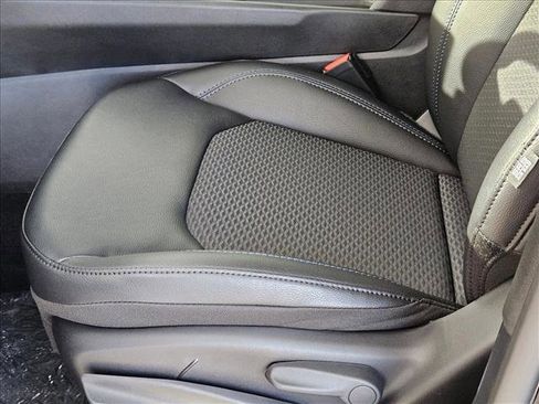 New 2026 Jeep Compass Latitude image 4