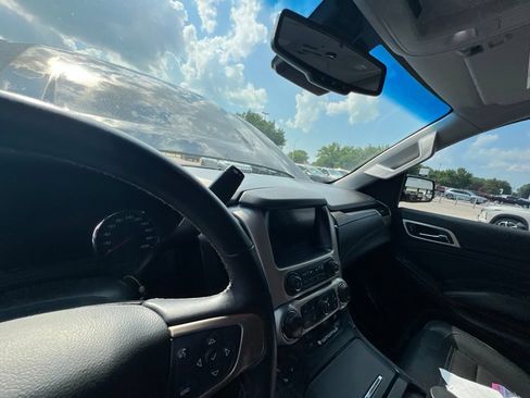 Used 2018 GMC Yukon Denali w/ Denali Ultimate Package AWD/4WD image 21