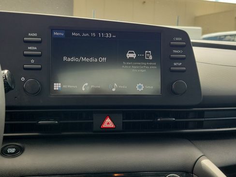 Used 2025 Hyundai Elantra Sport FWD image 26