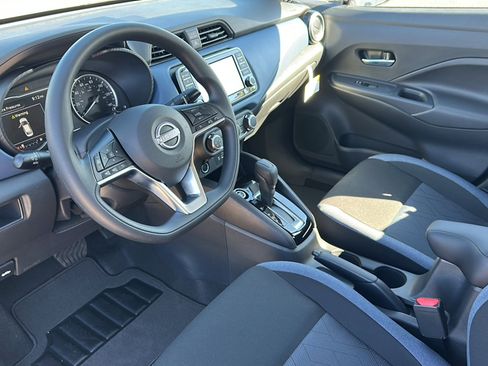 New 2025 Nissan Versa SV w/ Trunk Package image 9