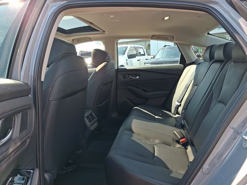 Used 2023 Honda Accord Touring image 11
