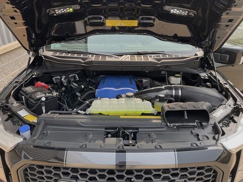 Used 2022 Ford F150 Lariat w/ Equipment Group 502A High image 7