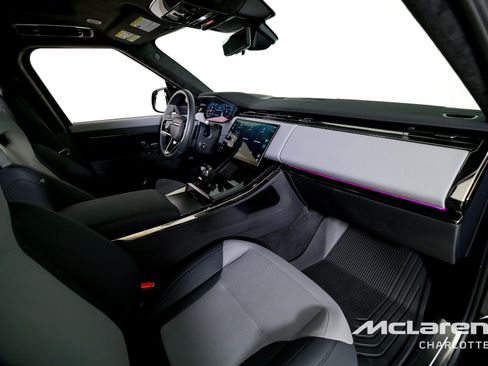 Used 2025 Land Rover Range Rover Sport SV Edition Two image 27