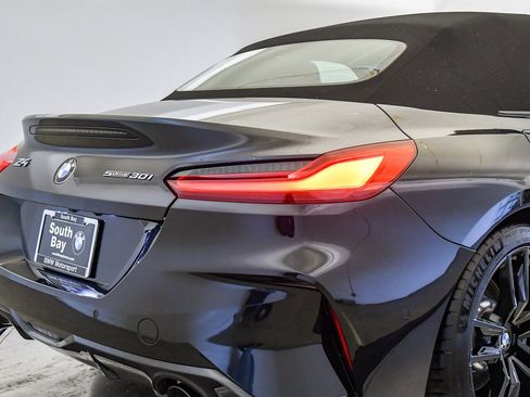 Certified 2022 BMW Z4 sDrive30i w/ M Sport Package image 12