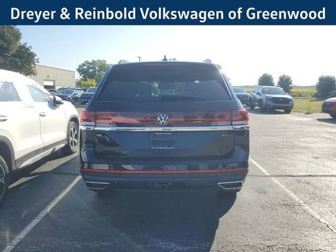 New 2026 Volkswagen Atlas SE image 6