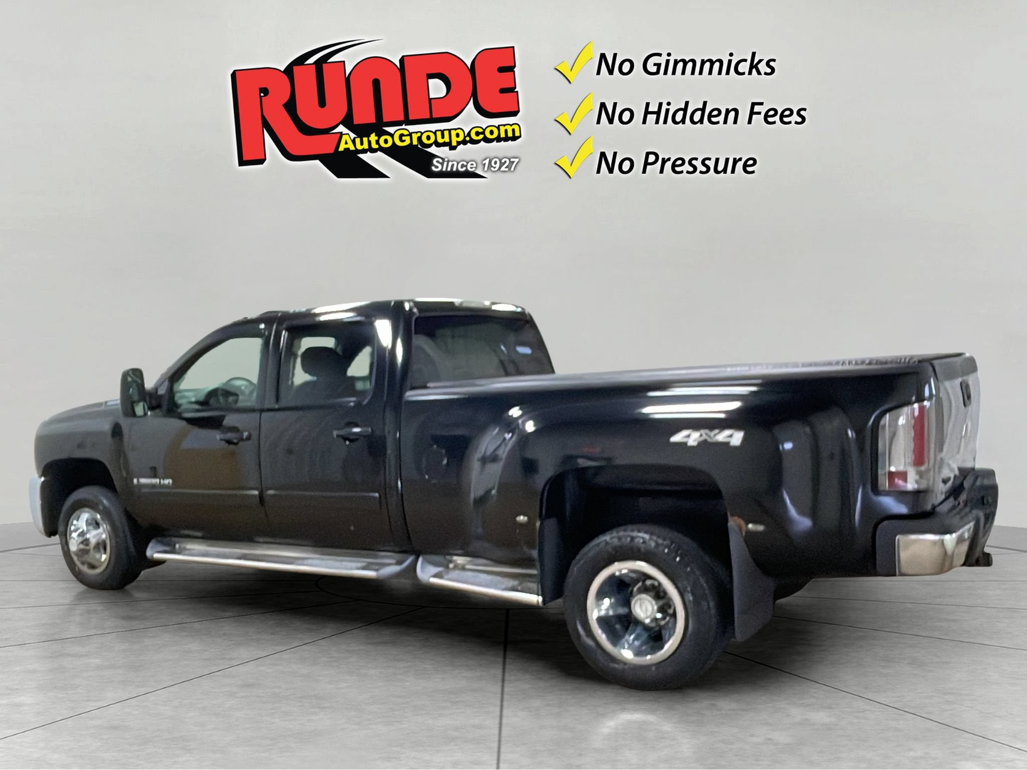 Used 2008 Chevrolet Silverado 3500 LTZ AWD/4WD image 4