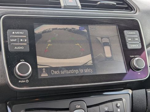 Used 2023 Nissan Leaf SV Plus image 24