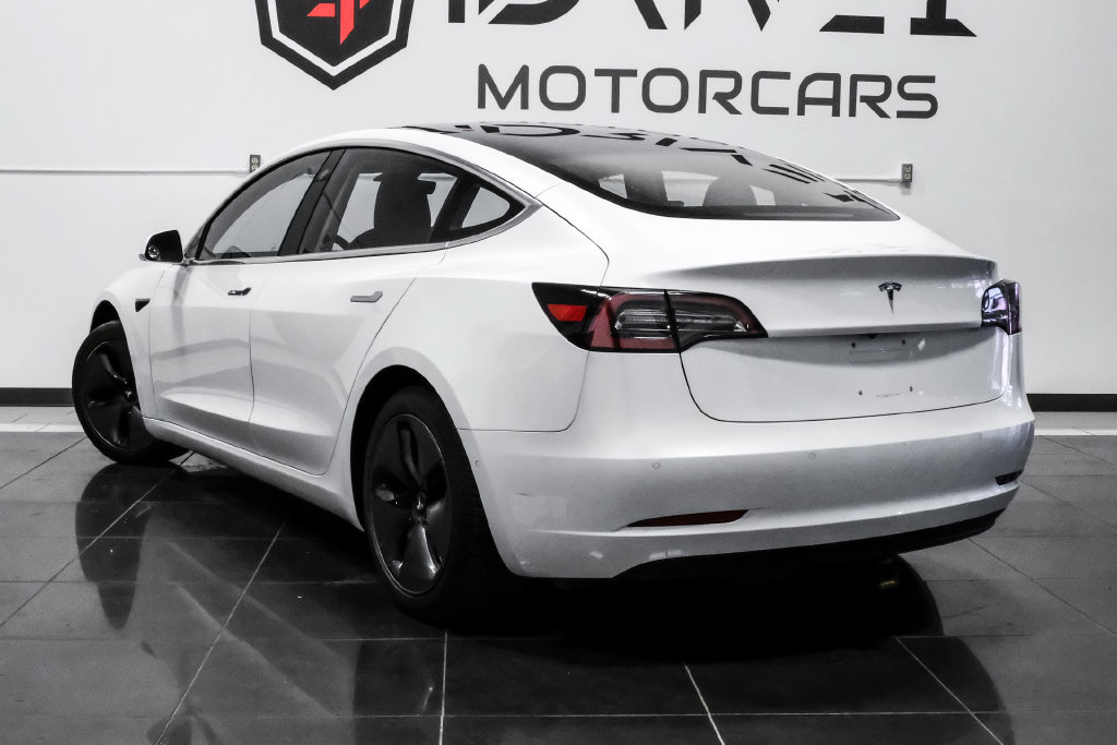 Used 2018 Tesla Model 3 Long Range RWD image 13