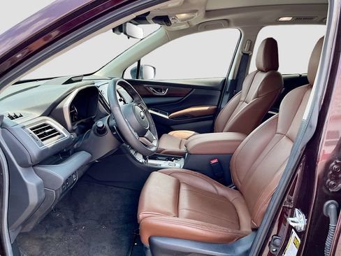 Used 2025 Subaru Ascent Touring AWD/4WD image 22