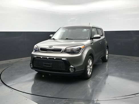 Used 2016 Kia Soul + w/ Audio Package FWD image 4