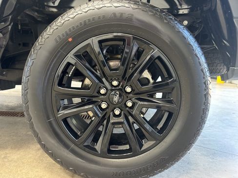 Used 2024 Ford F150 Platinum image 14