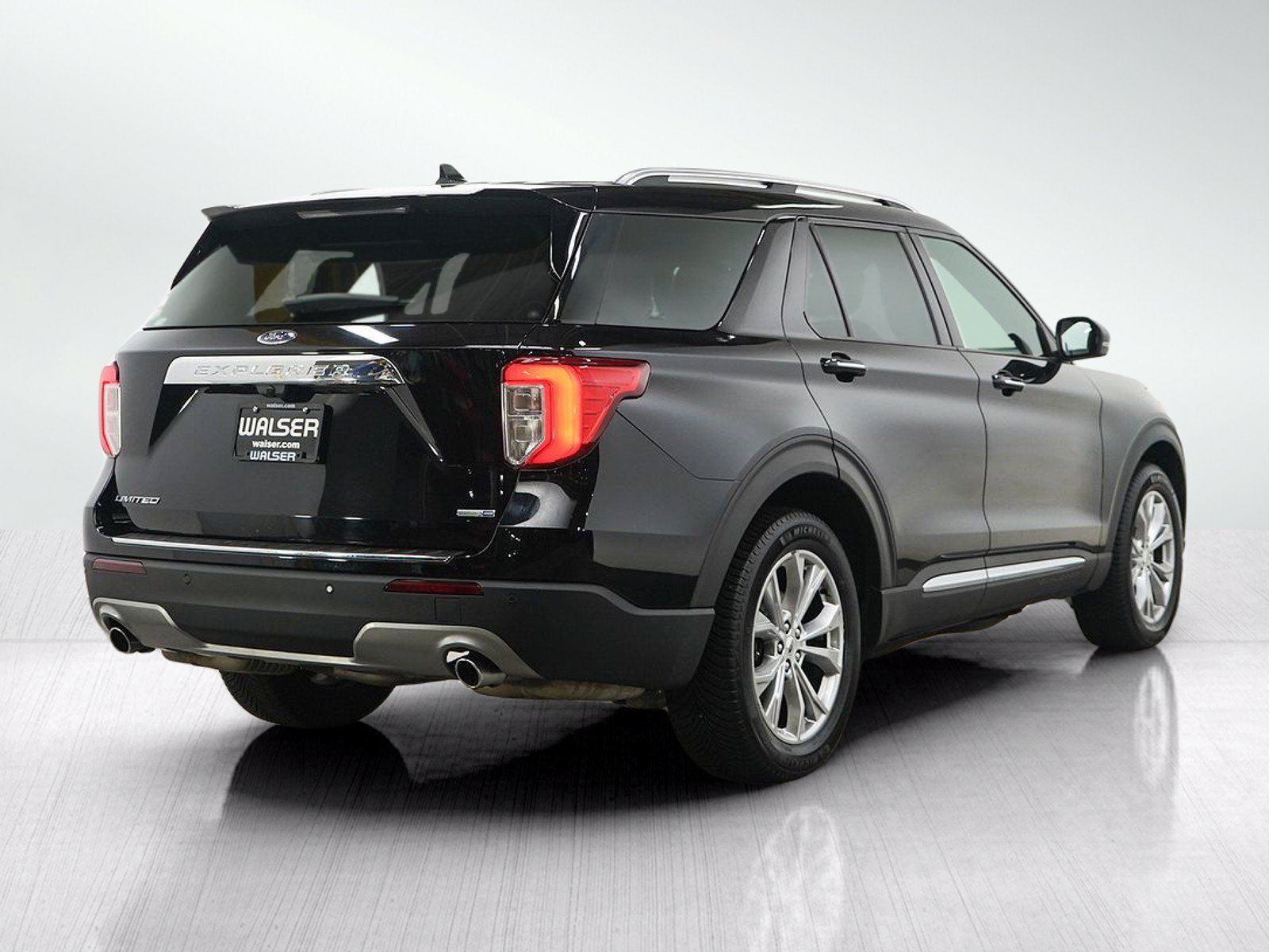 Used 2020 Ford Explorer Limited AWD/4WD image 7