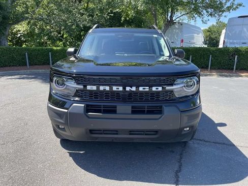 Used 2025 Ford Bronco Sport Outer Banks w/ Outer Banks Tech Package+ AWD/4WD image 2
