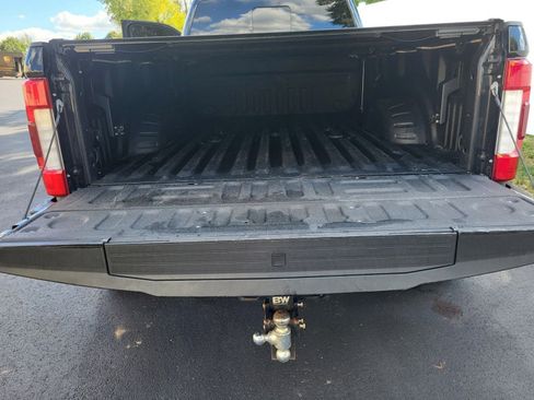 Used 2017 Ford F450 Platinum w/ Platinum Ultimate Package image 9