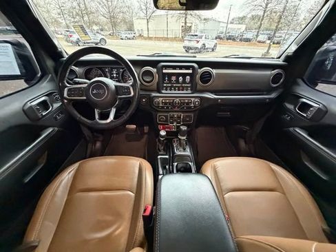 Used 2020 Jeep Gladiator Rubicon image 7