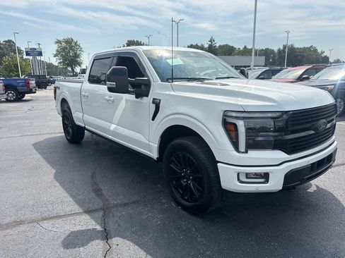 Used 2025 Ford F150 Platinum w/ FX4 Off-Road Package AWD/4WD image 4