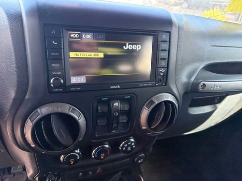 Used 2016 Jeep Wrangler Unlimited Sport w/ Quick Order Package 24S AWD/4WD image 6