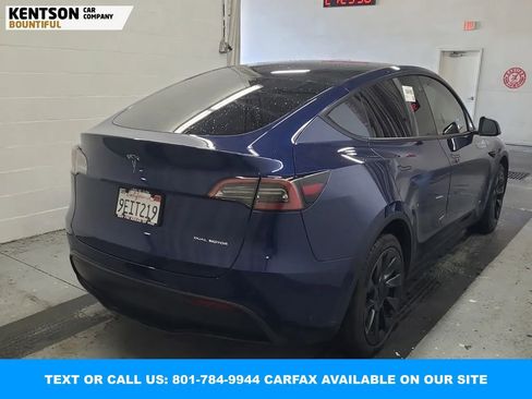 Used 2023 Tesla Model Y Long Range image 3