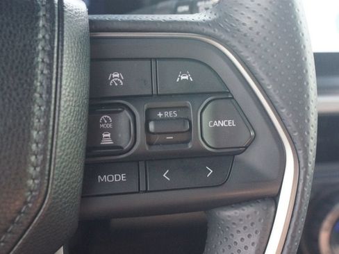 Used 2026 Toyota 4Runner Limited AWD/4WD image 11