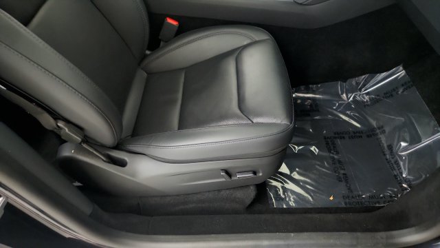 Used 2026 Tesla Model Y AWD image 34