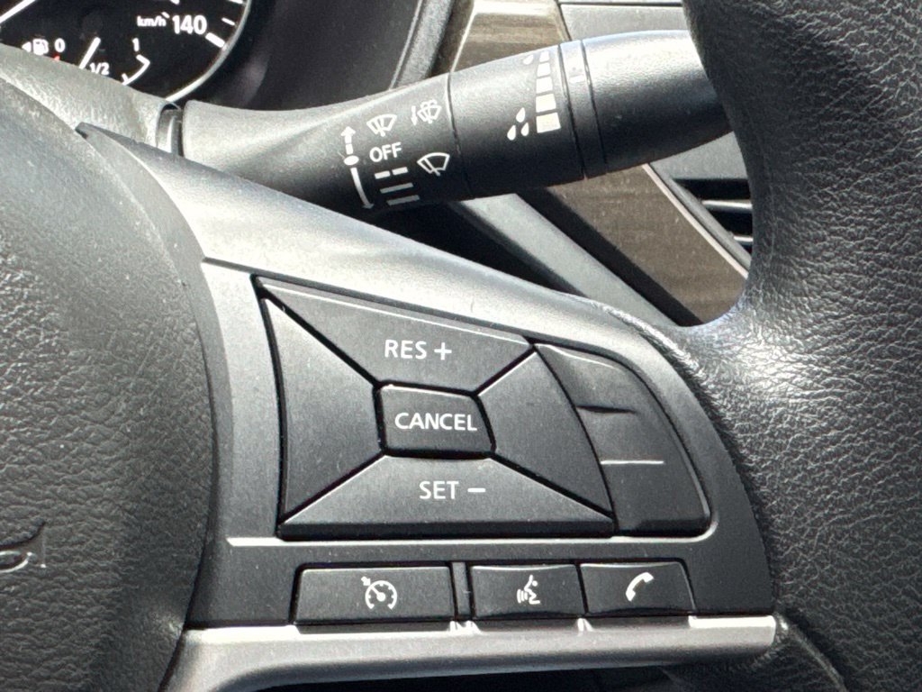 Used 2024 Nissan Altima 2.5 SV FWD image 12