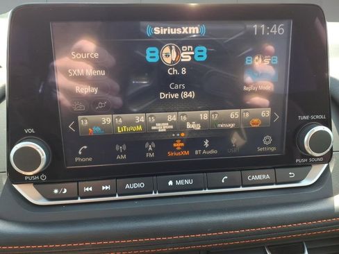 Used 2025 Nissan Rogue SV image 21