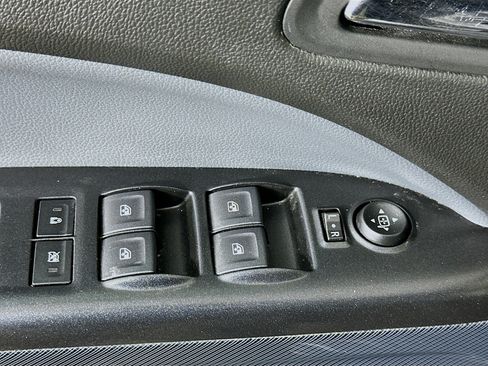 Used 2020 Chevrolet Colorado Z71 AWD/4WD image 15