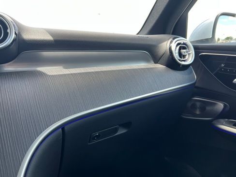 Certified 2025 Mercedes-Benz GLC 300 GLC 300 image 20