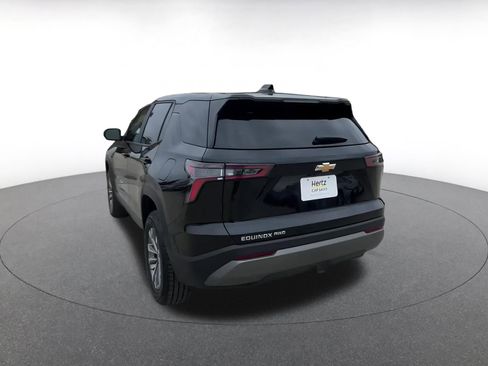 Used 2025 Chevrolet Equinox LT image 11