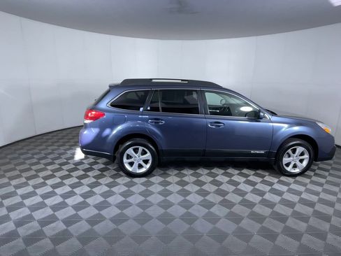 Used 2013 Subaru Outback 2.5i Premium w/ Popular Pkg 1B image 9