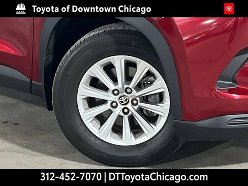 Used 2024 Toyota Grand Highlander AWD Hybrid image 2