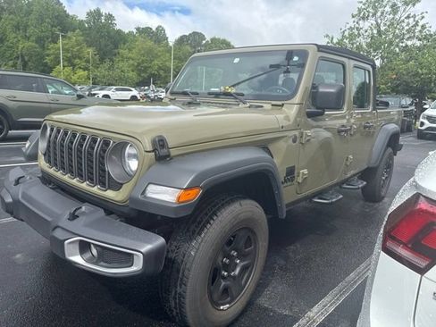 Used 2025 Jeep Gladiator Sport AWD/4WD image 7