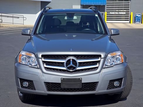 Used 2012 Mercedes-Benz GLK 350 4MATIC image 2