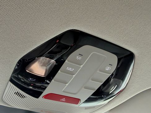Used 2025 Kia K4 FWD image 28