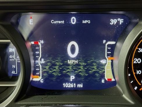 Used 2024 Jeep Wrangler Unlimited Rubicon image 12