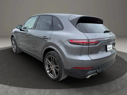 Used 2021 Porsche Cayenne AWD/4WD image 10