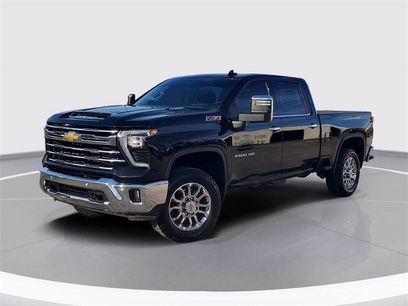 Used 2025 Chevrolet Silverado 2500 LTZ w/ LTZ Premium Package