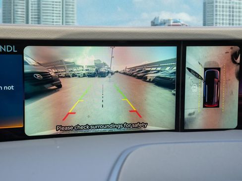 Used 2024 Lincoln Nautilus Reserve image 31