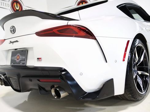 Used 2021 Toyota Supra Premium w/ Driver Assist Package image 10