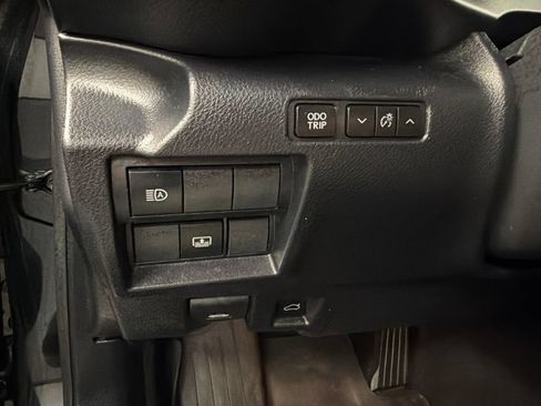 Used 2023 Lexus IS 300 AWD w/ Premium Package image 25