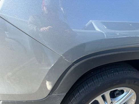 Certified 2024 GMC Terrain SLE image 12