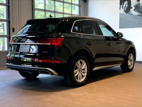 Used 2023 Audi Q5 2.0T Premium w/ Convenience Package AWD/4WD image 7