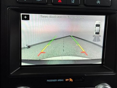 Used 2018 Ford Expedition XLT w/ Equipment Group 202A AWD/4WD image 6