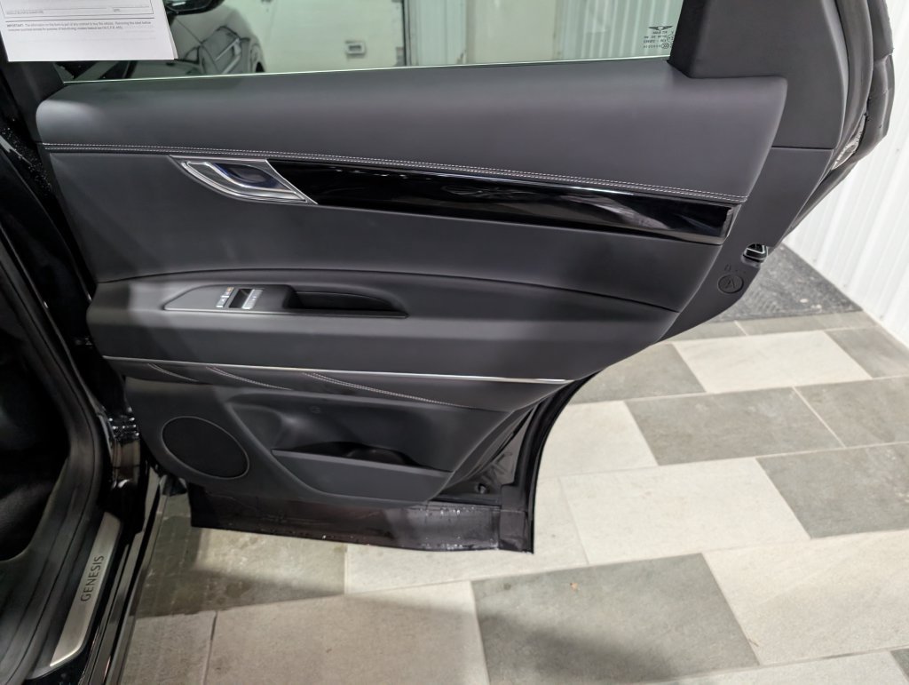 Used 2026 Genesis GV80 2.5T AWD/4WD image 24