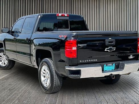 Used 2018 Chevrolet Silverado 1500 LT w/ All Star Edition image 3