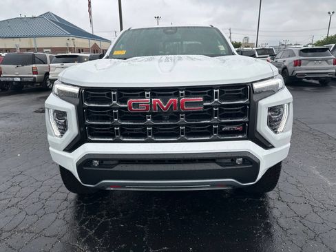 Used 2026 GMC Canyon AT4 w/ Technology Plus Package AWD/4WD image 2