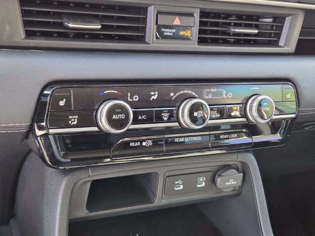 New 2026 Honda Pilot Touring image 15