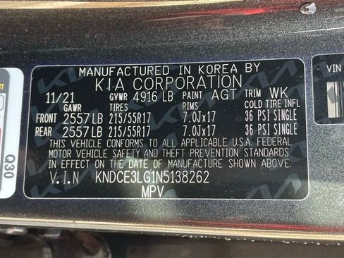 Used 2022 Kia Niro EX Premium w/ Cold Weather Package image 37