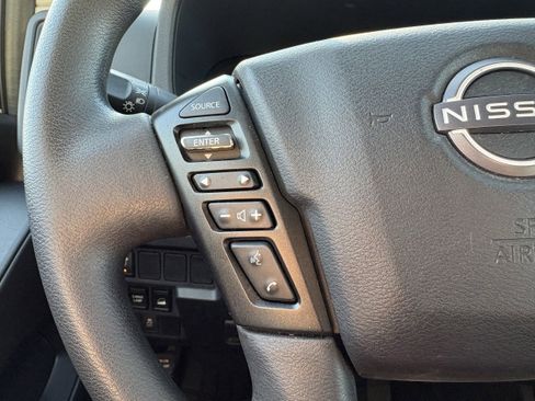 Used 2022 Nissan Frontier S w/ Technology Package image 15